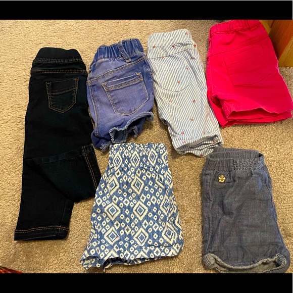 Little Girl’s Shorts and Jean - Picture 14 of 14